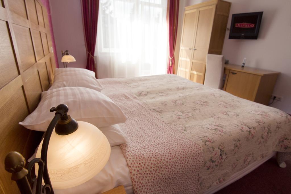 Hotel Vila Diemedis Palanga Pokoj fotografie